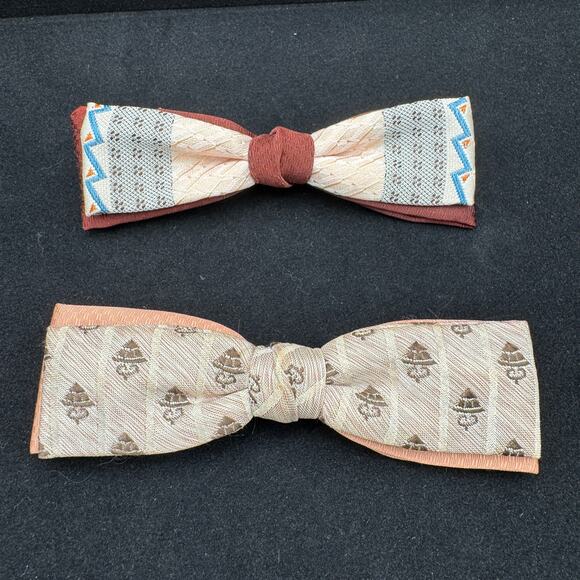 Vintage Hart Bowties 70's Clip Peach Brown Blue 5" - Picture 1 of 8